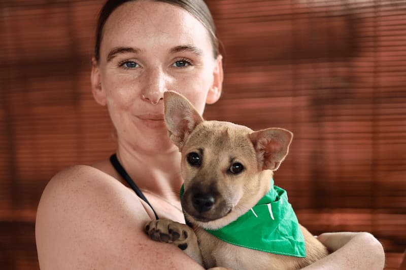 puppy yoga hostel bali